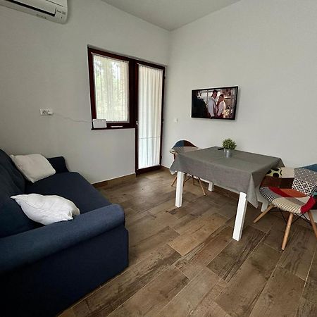 Appartement Apartman Maslina à Poreč Extérieur photo