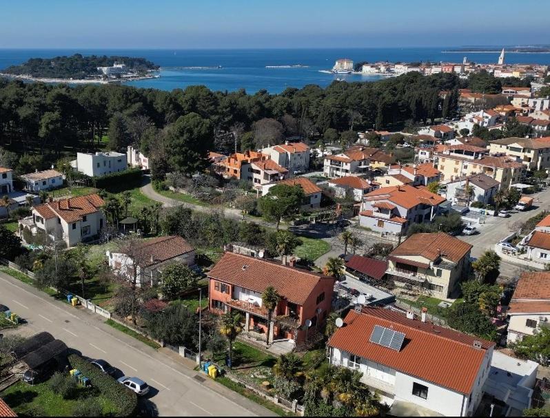 Appartement Apartman Maslina à Poreč Extérieur photo
