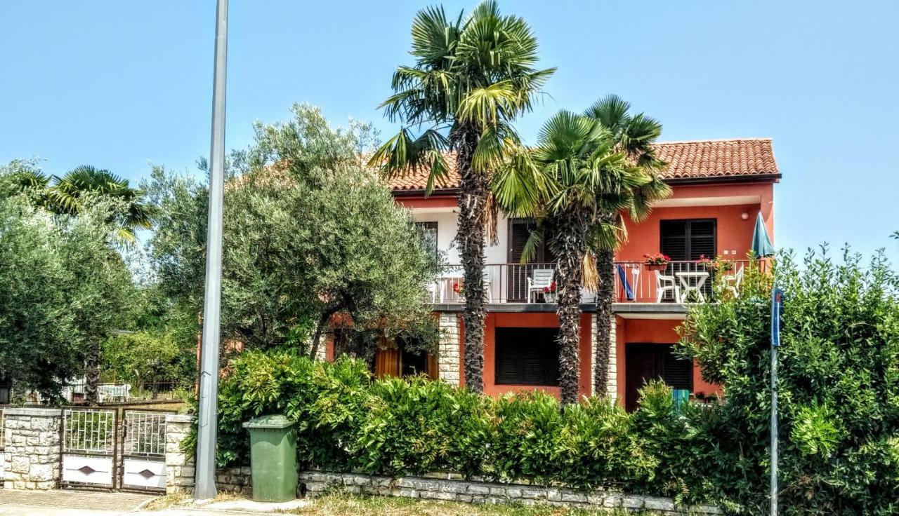 Appartement Apartman Maslina à Poreč Extérieur photo